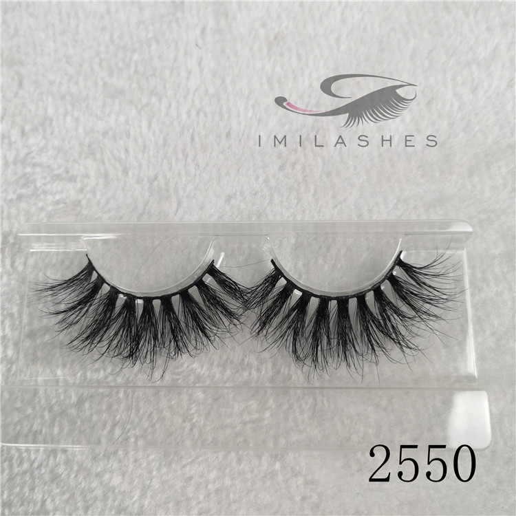 wholeasle 100 mink eyelashes.jpg